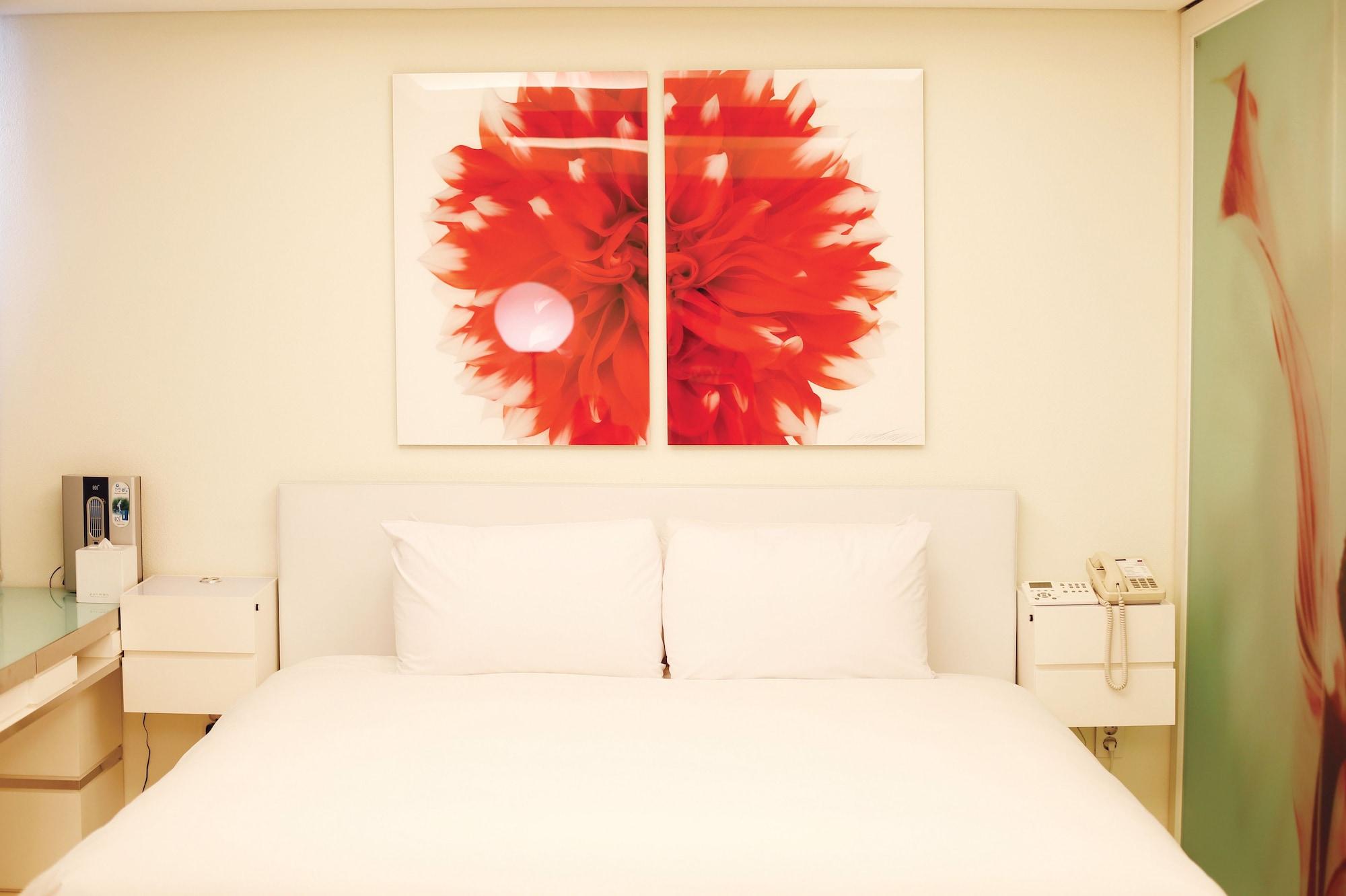 Grand Mercure Ambassador Changwon Exterior photo