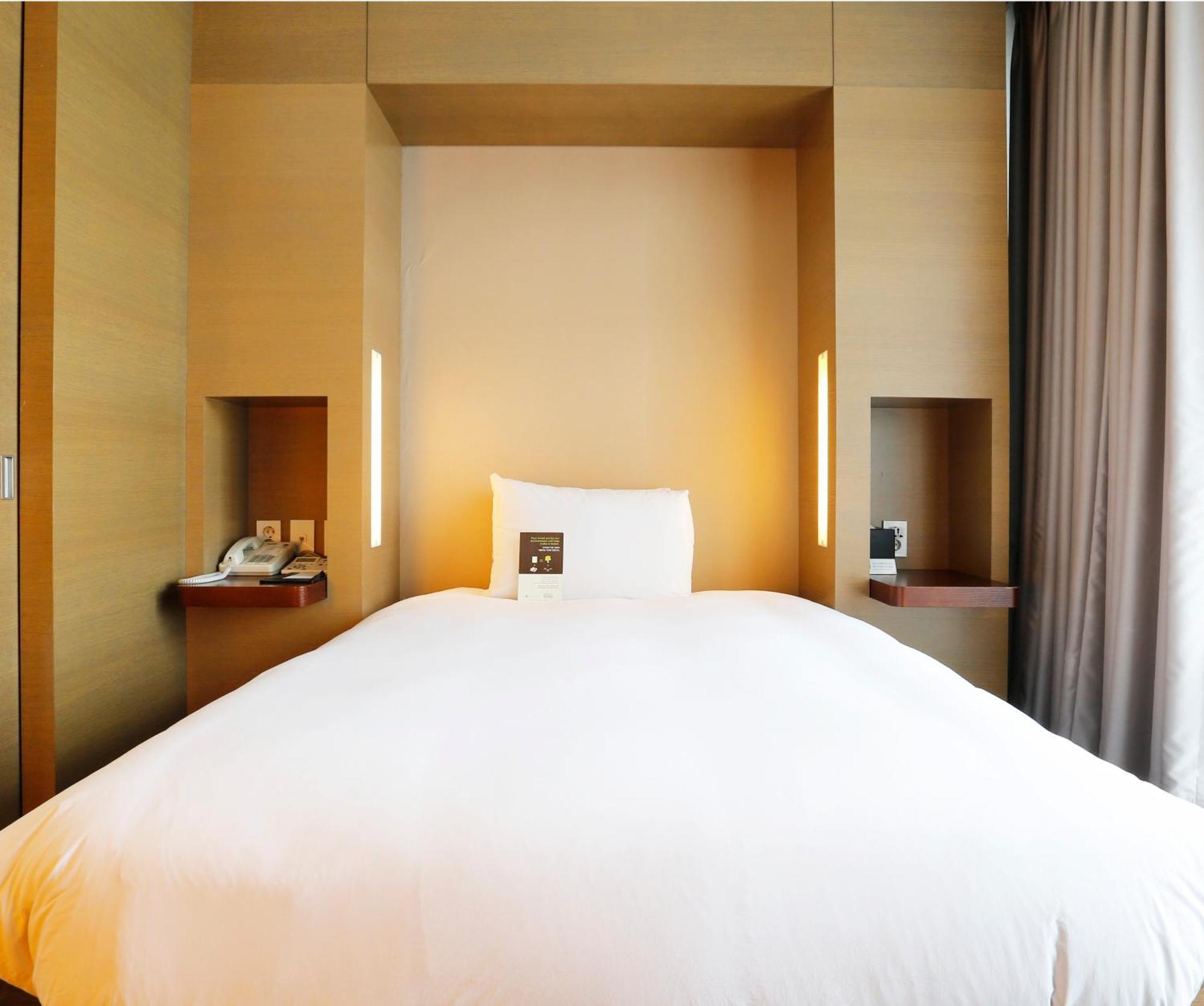 Grand Mercure Ambassador Changwon Exterior photo